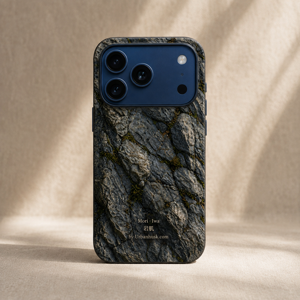 Mori 森 · Iwa 岩肌 (Weathered Stone) for iPhone 17 Pro