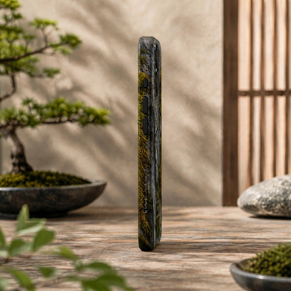Mori 森 · Koke Iwa 苔岩 (Moss on Stone) for iPhone 17, Pro, Pro Max, Air