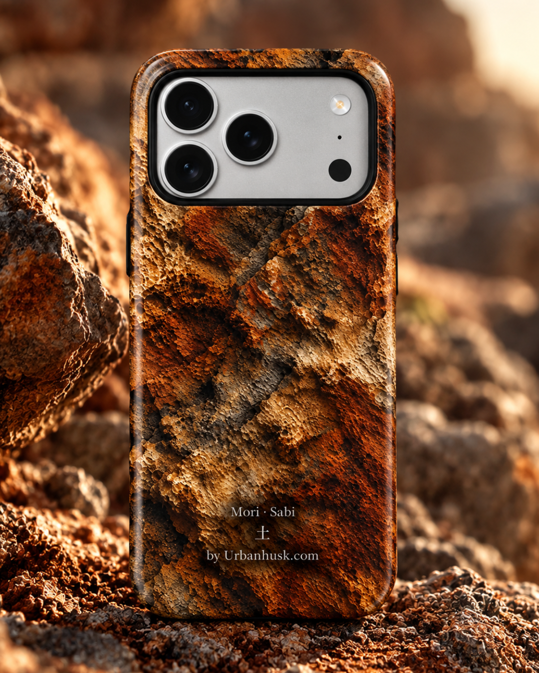 Mori 森 · SABI 土 (Earth & Rust) for iPhone 17 Pro